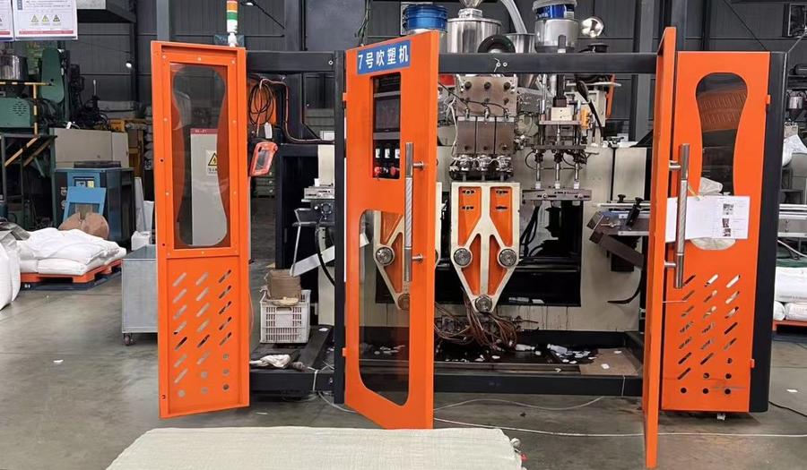 Bottle blowing and filling line